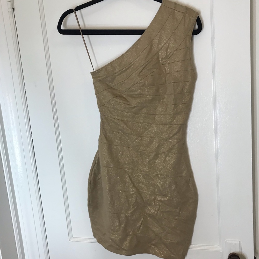 EXPRESS one-shoulder bodycon bandage dress.